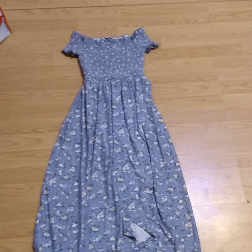 Blue women's dress with Floral print. Size small
